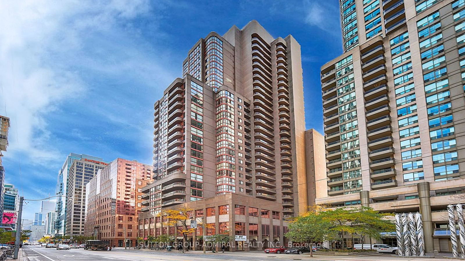 Condo leased at 2305-736 Bay Street, Toronto, Bay Street Corridor, M5G 1N6 - MLS: C11936699