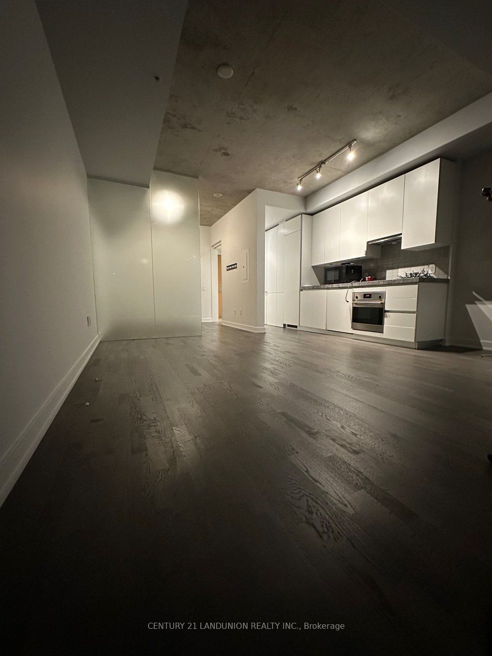 Condo for lease at 834-629 King Street, Toronto, Waterfront Communities C1, M5V 0G9 - MLS: C11936704