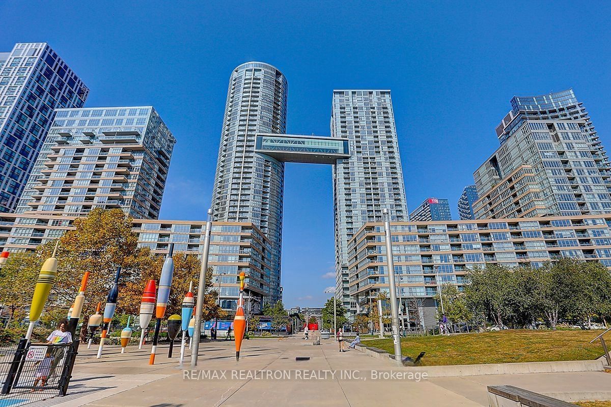 Condo for lease at 2810-15 Iceboat Terrace, Toronto, Waterfront Communities C1, M5V 4A5 - MLS: C11936845