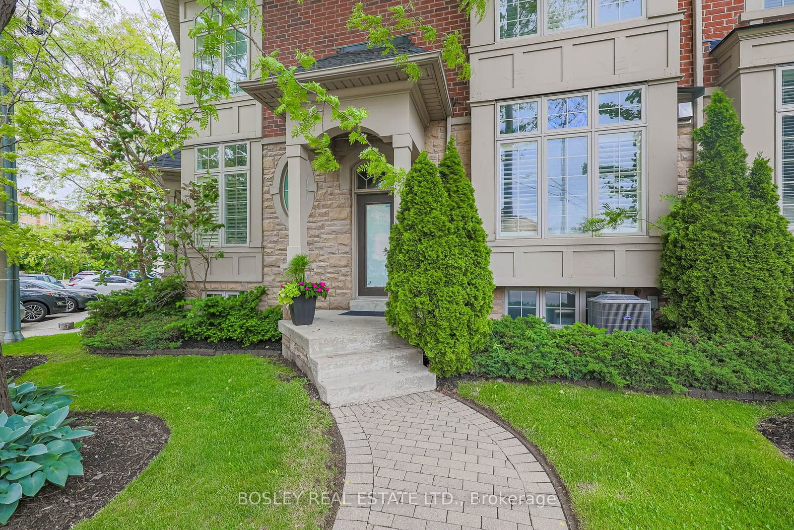 Townhouse for sale at 209C Randolph Road, Toronto, Leaside, M4G 3S6 - MLS: C11936901