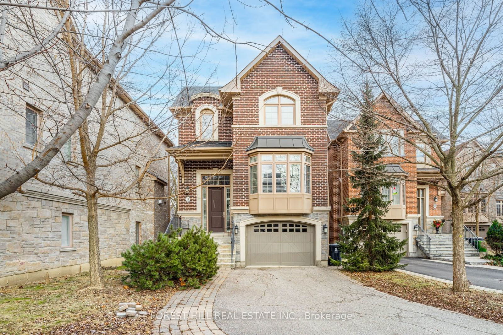 Detached House for sale at 17 Leona Drive, Toronto, Willowdale East, M2N 4V3 - MLS: C11936990