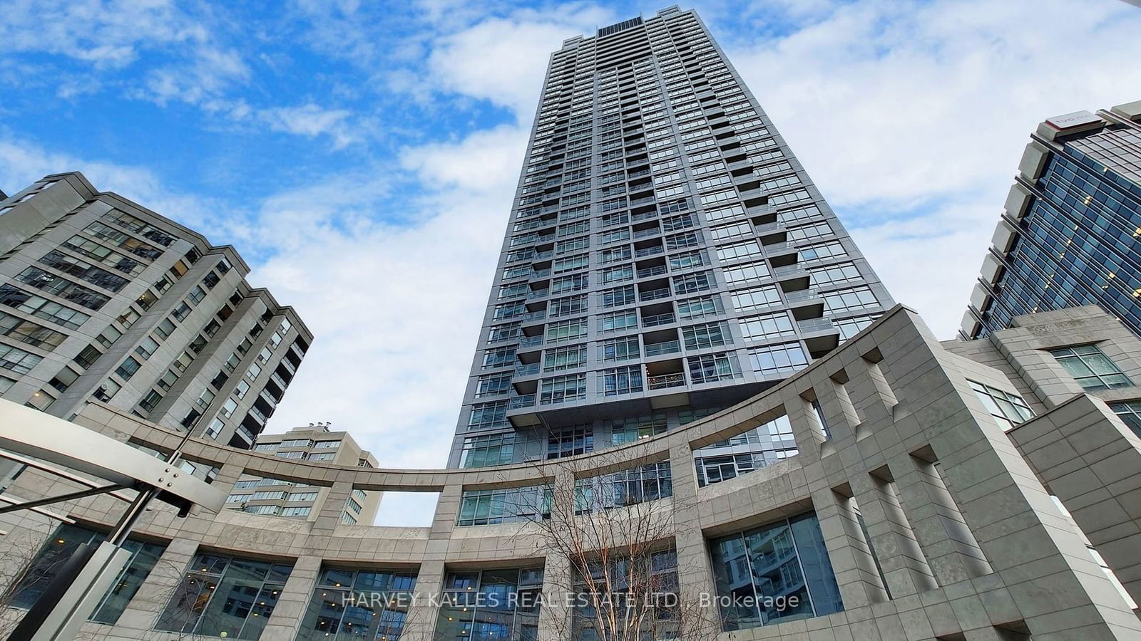 Condo for sale at 1612-2181 Yonge Street, Toronto, Mount Pleasant West, M5S 3H7 - MLS: C11937094