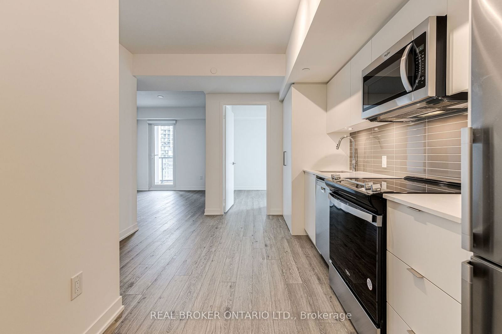 Condo leased at 632-500 Wilson Avenue, Toronto, Clanton Park, M3H 0E5 - MLS: C11937571