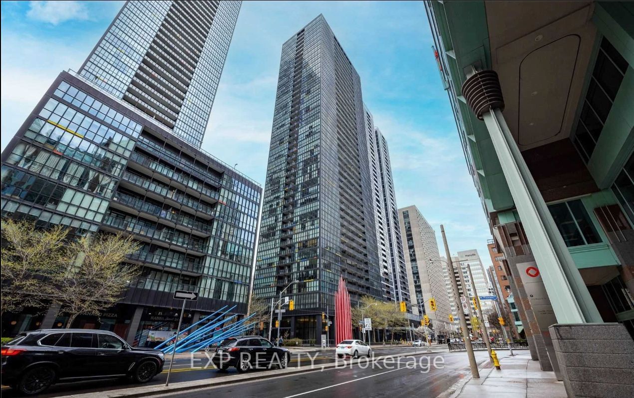 Condo for lease at 3905-110 Charles Street, Toronto, Church-Yonge Corridor, M4Y 1T5 - MLS: C11937664