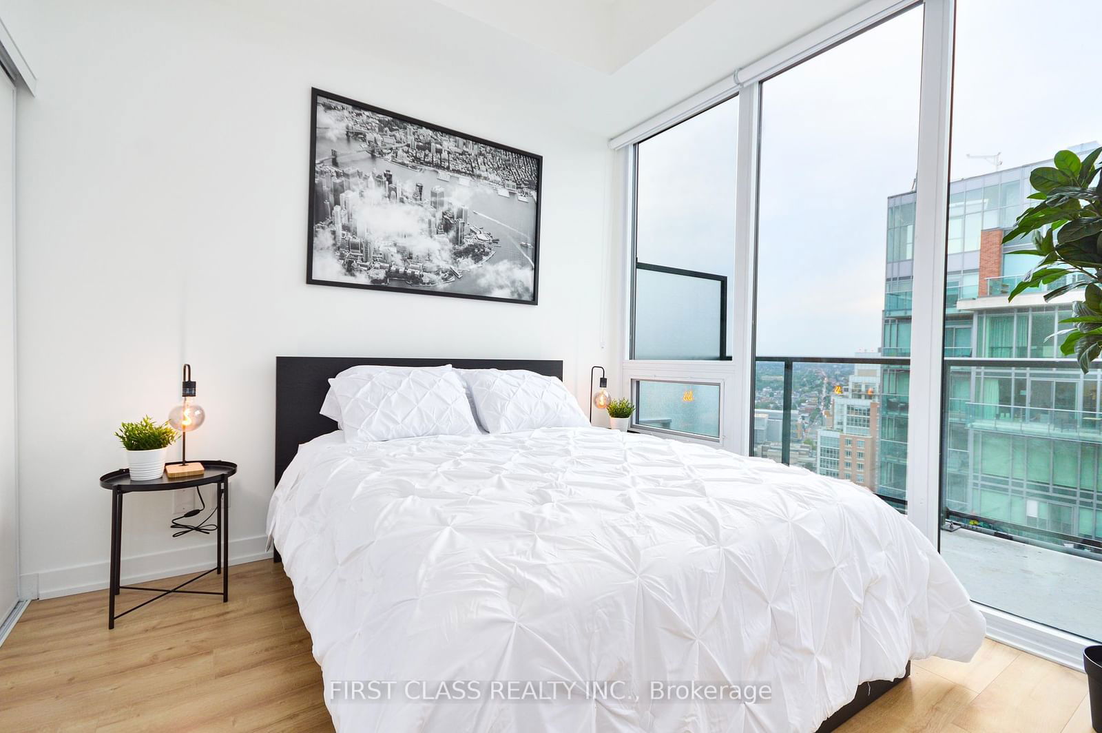 Condo for lease at PH06-135 East Liberty Street, Toronto, Niagara, M6K 0G7 - MLS: C11937835