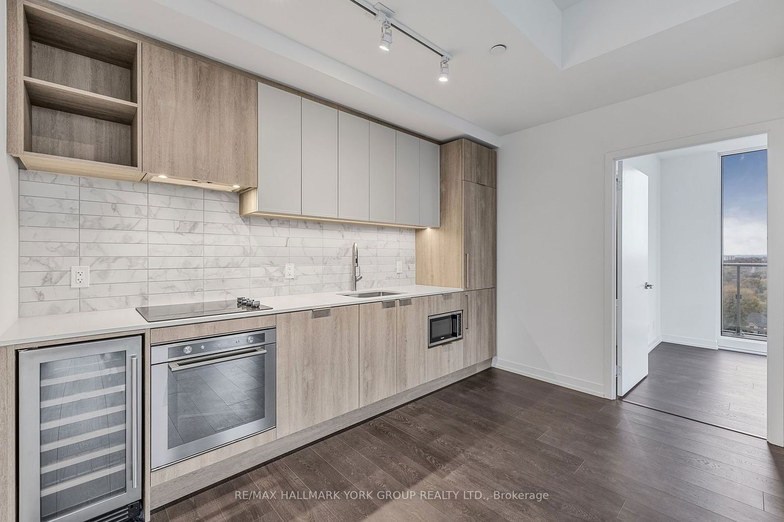 Condo for sale at PH 16-2020 Bathurst Street, Toronto, Humewood-Cedarvale, M5P 0A6 - MLS: C11937896