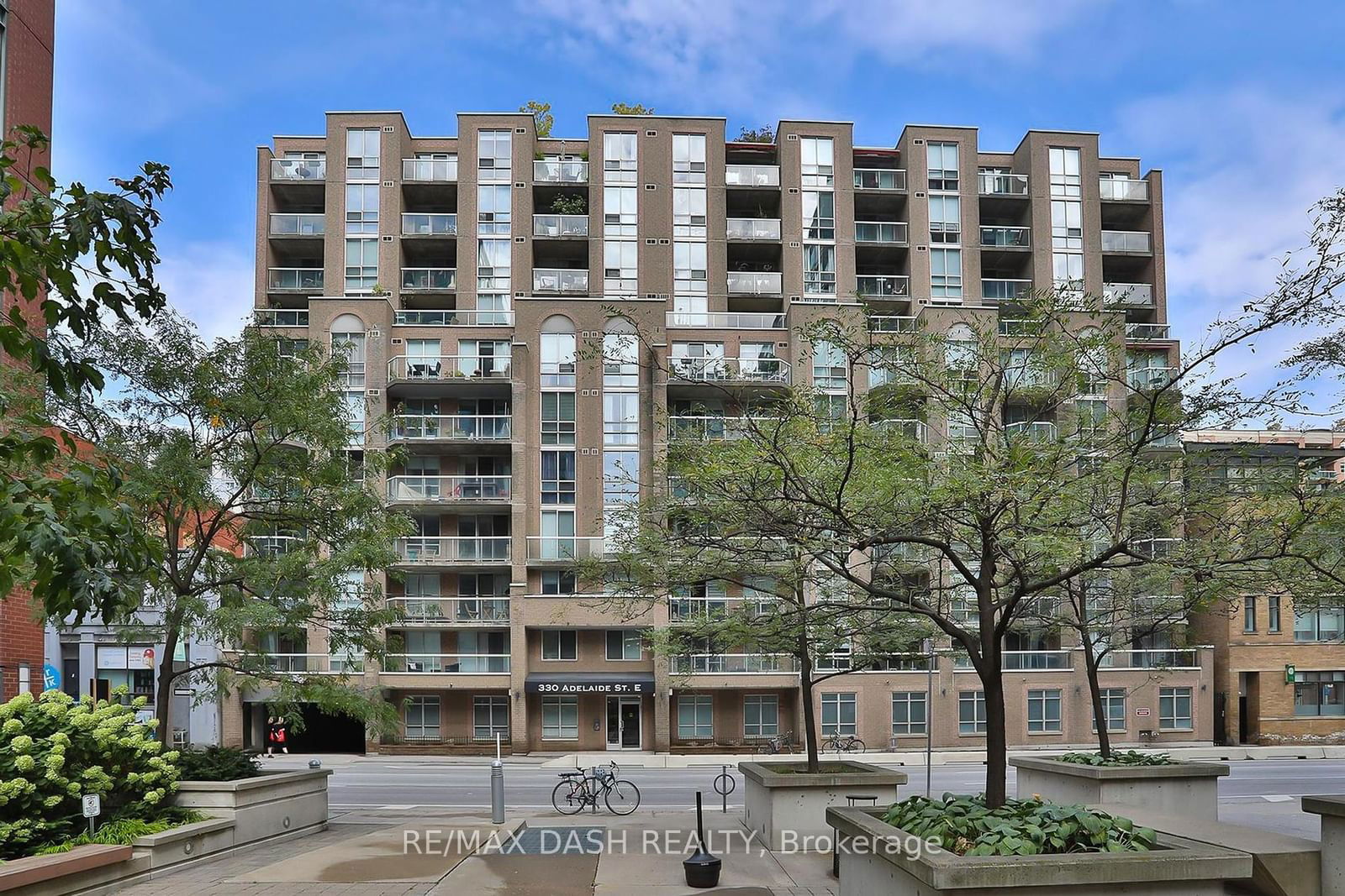 Condo for sale at 501-330 Adelaide Street, Toronto, Moss Park, M5A 4S9 - MLS: C11938748