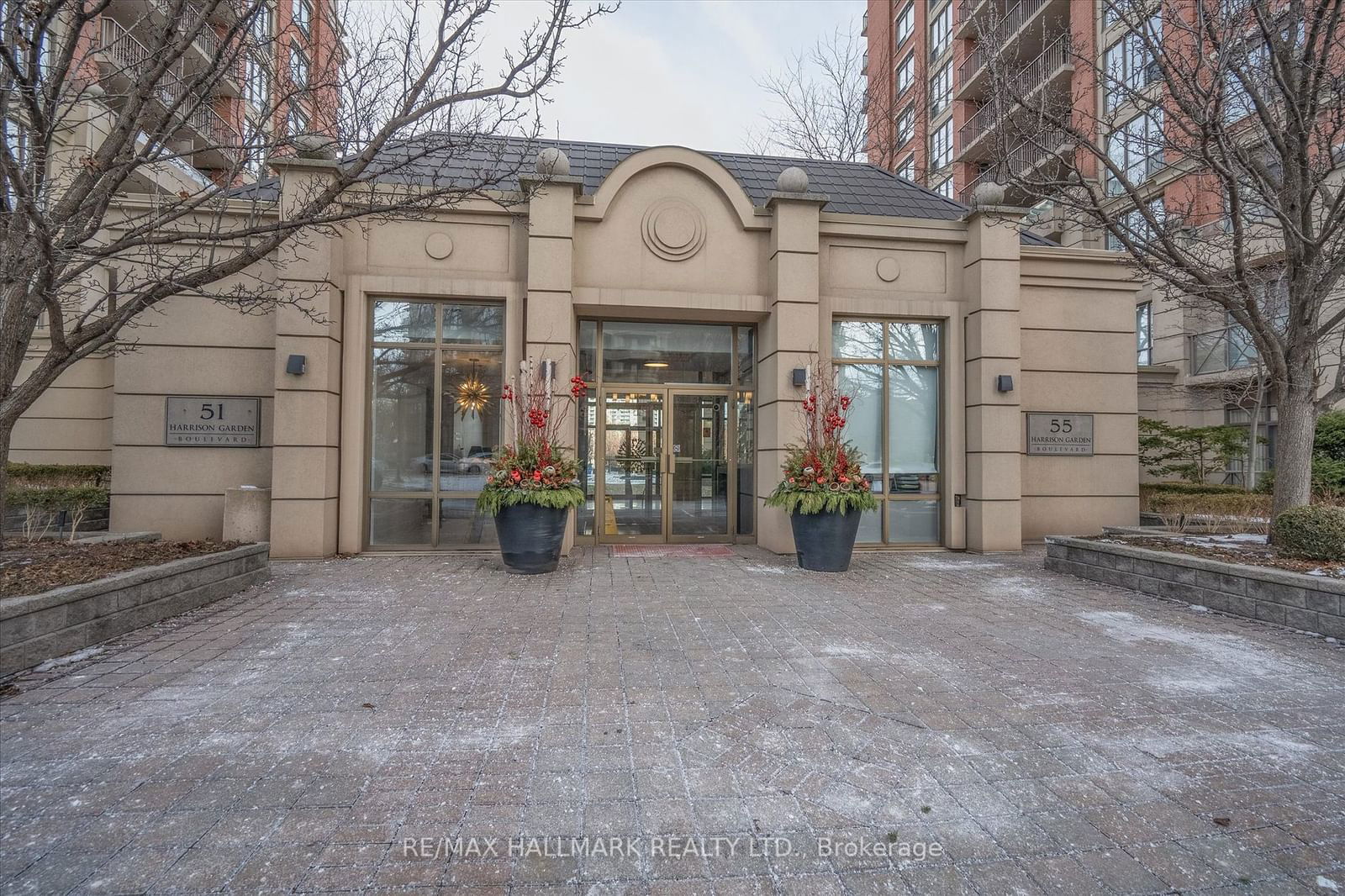 Condo for lease at 305-55 Harrison Garden Boulevard, Toronto, Willowdale East, M2N 7G3 - MLS: C11939388