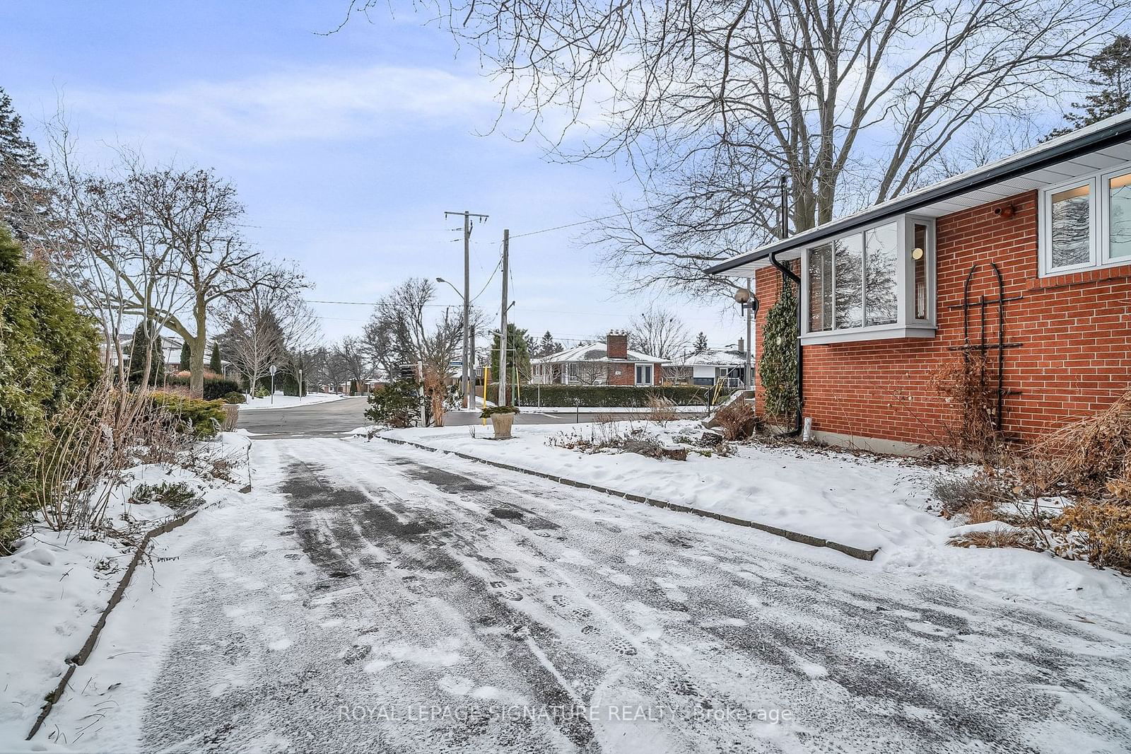 Detached House sold at 90 Broadlands Boulevard, Toronto, Parkwoods-Donalda, M3A 1J7 - MLS: C11939571