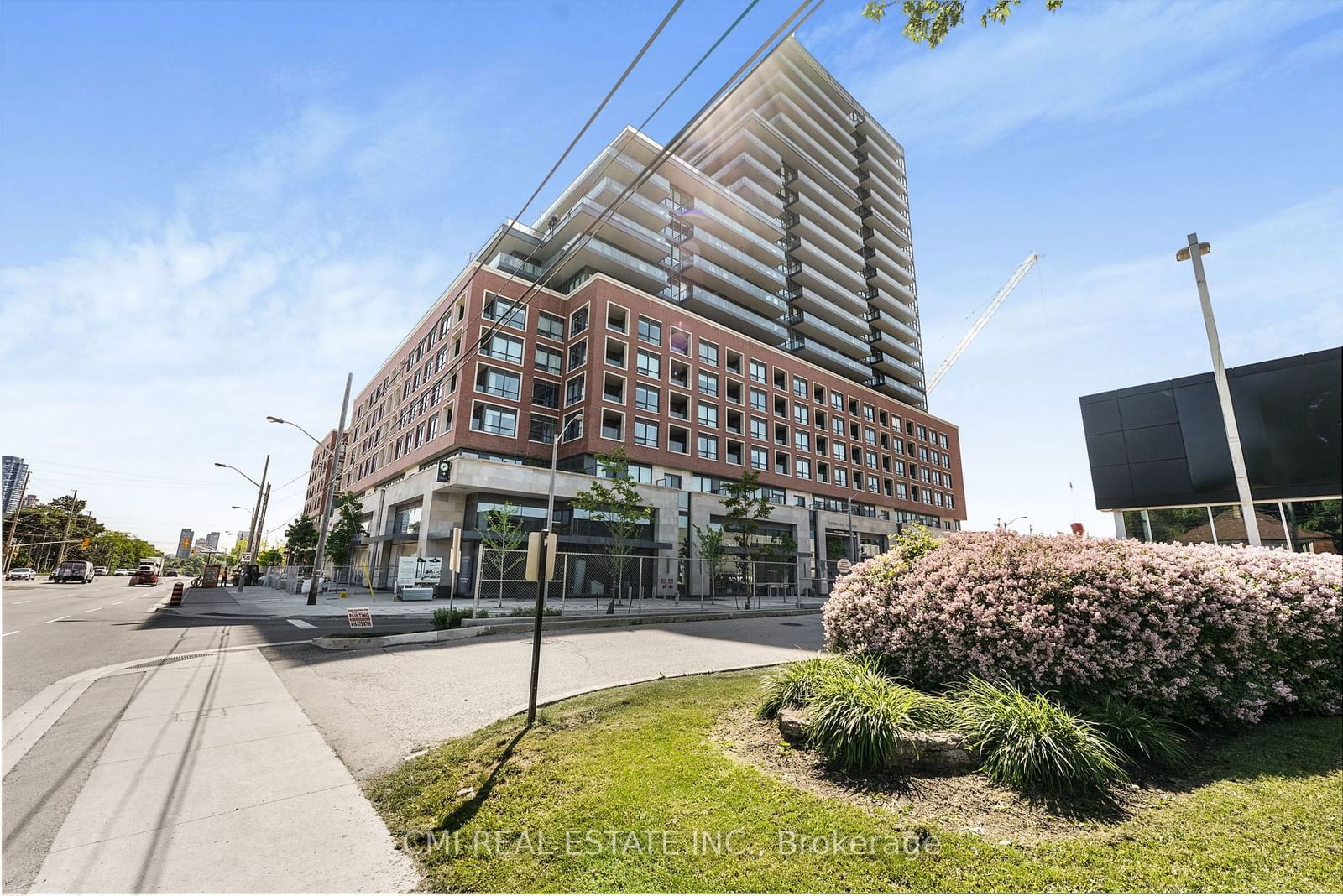 Condo for sale at 1603-33 Frederick Todd Way, Toronto, Thorncliffe Park, M4G 0C9 - MLS: C11940372