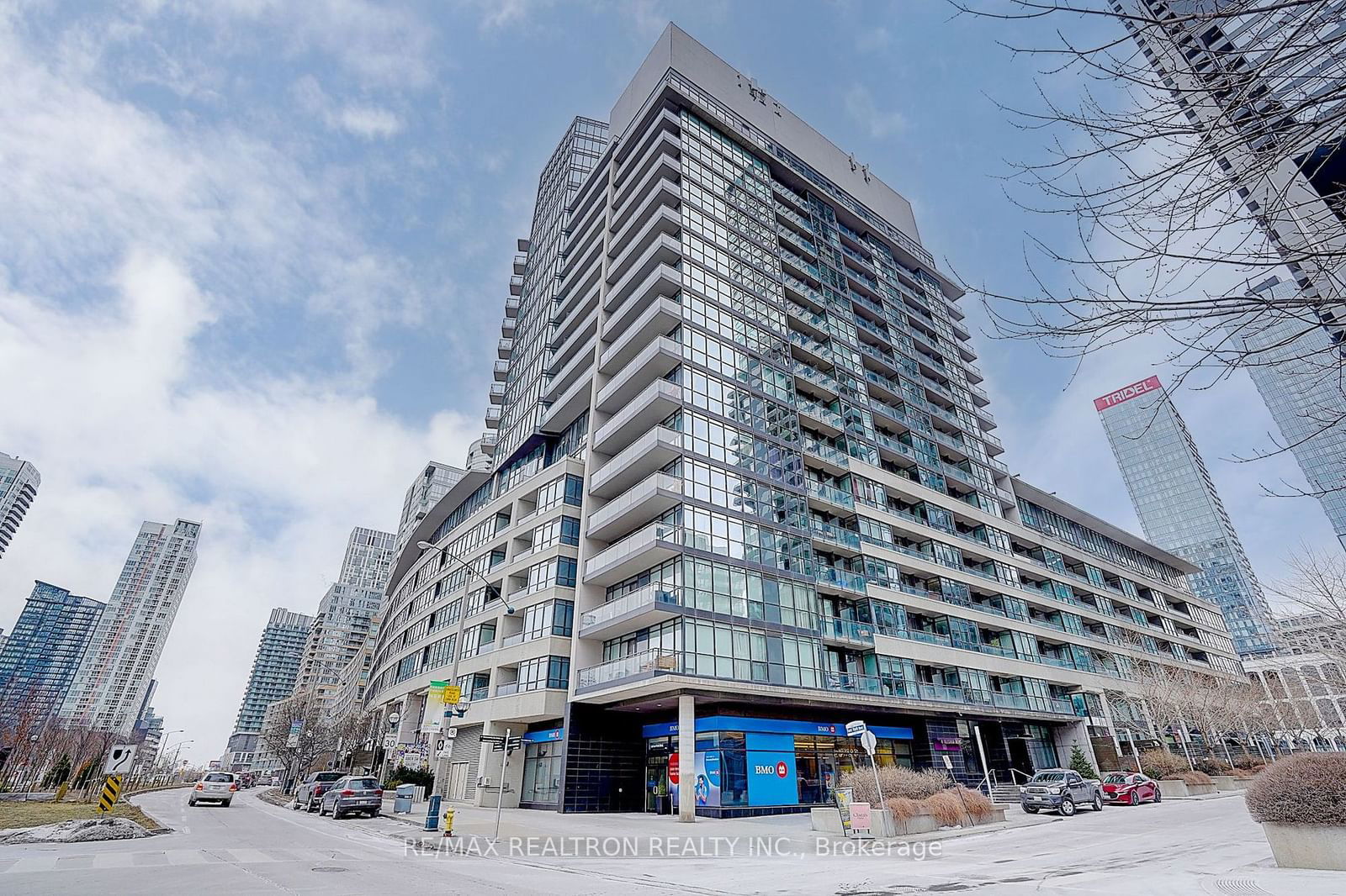 Condo for sale at 502-8 Telegram Mews, Toronto, Waterfront Communities C1, M5V 3Z5 - MLS: C11940408