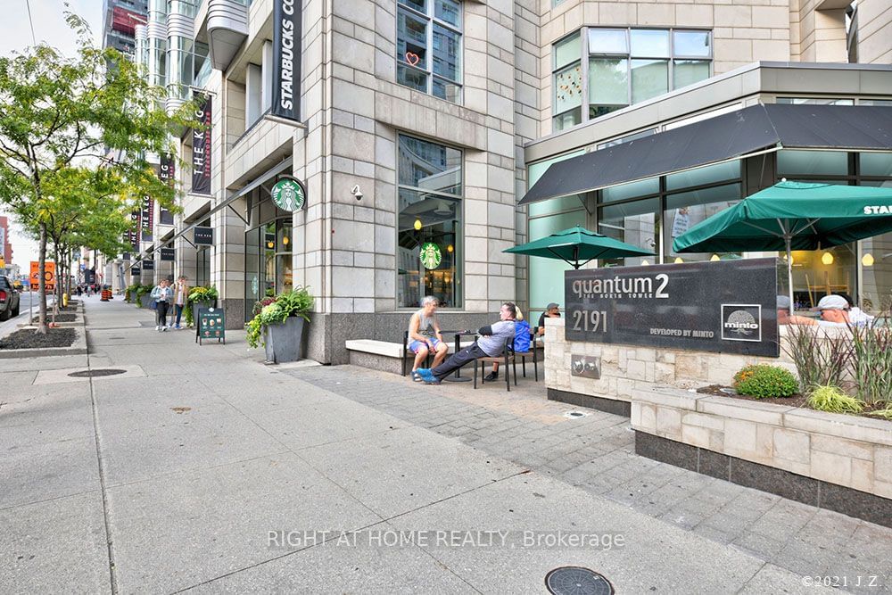 Condo for lease at 1608-2191 Yonge Street, Toronto, Mount Pleasant West, M4S 3H8 - MLS: C11940454