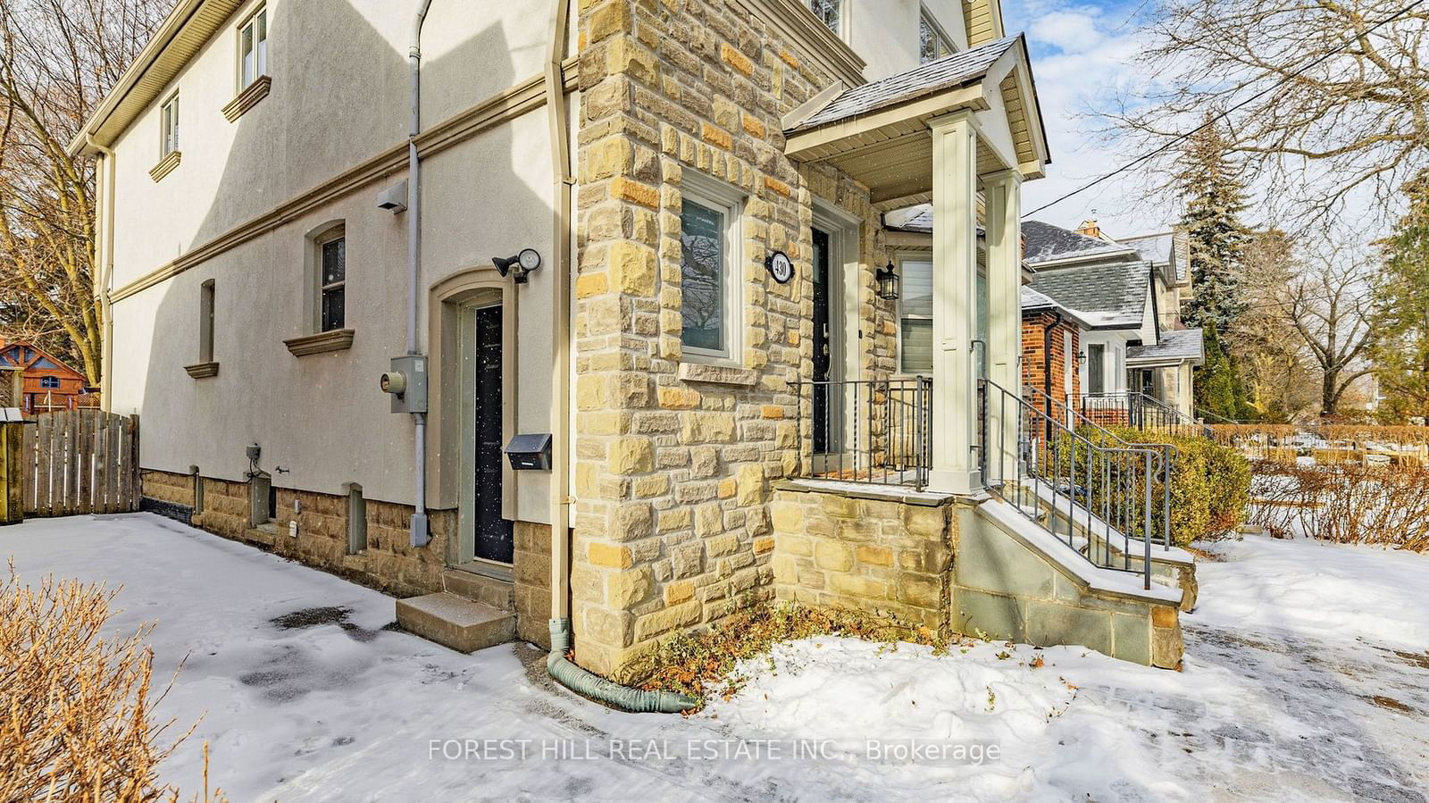 Detached House for sale at 430 Elm Road, Toronto, Bedford Park-Nortown, M5M 3W7 - MLS: C11940722