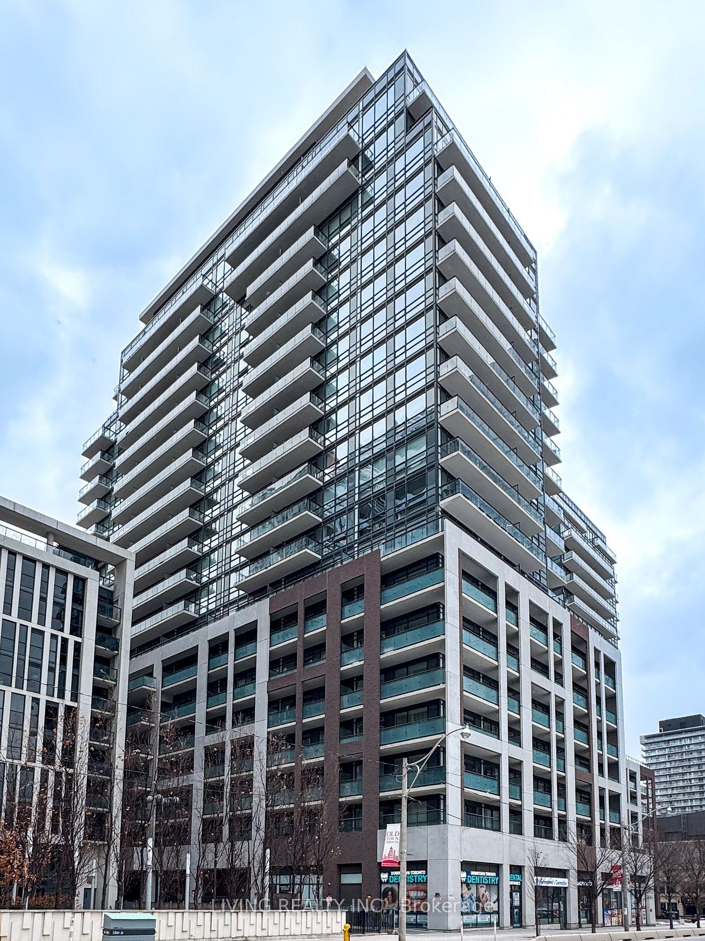 Condo for sale at 915-460 Adelaide Street, Toronto, Moss Park, M5A 0E7 - MLS: C11941078