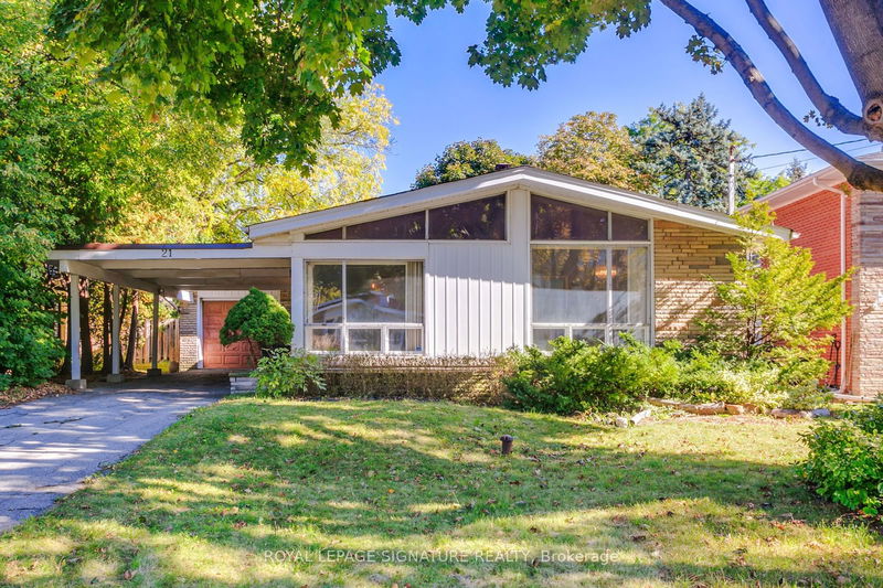 home for lease on 21 Palomino Crescent