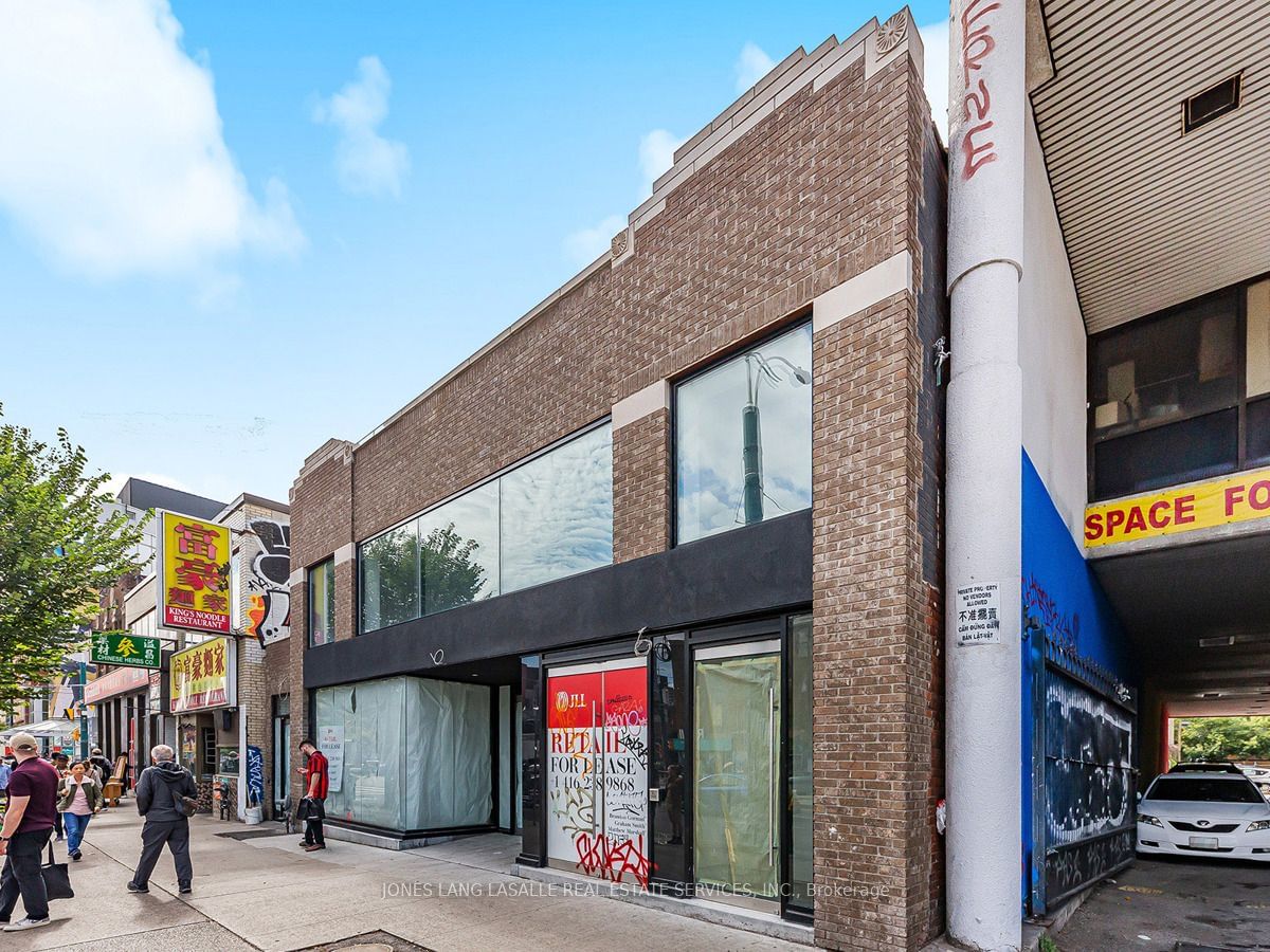 Commercial/Retail for lease at 2nd Fl-298 Spadina Avenue, Toronto, Kensington-Chinatown, M5T 2E7 - MLS: C11941598