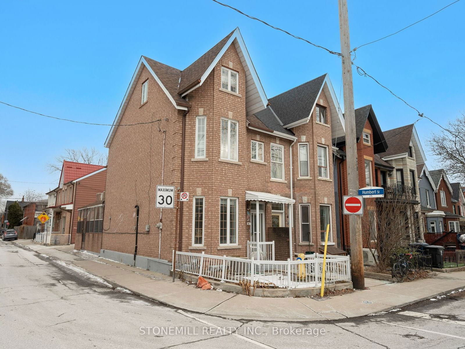 Semi-Detached House sold at 63 Fennings Street, Toronto, Trinity-Bellwoods, M6J 3B9 - MLS: C11942325