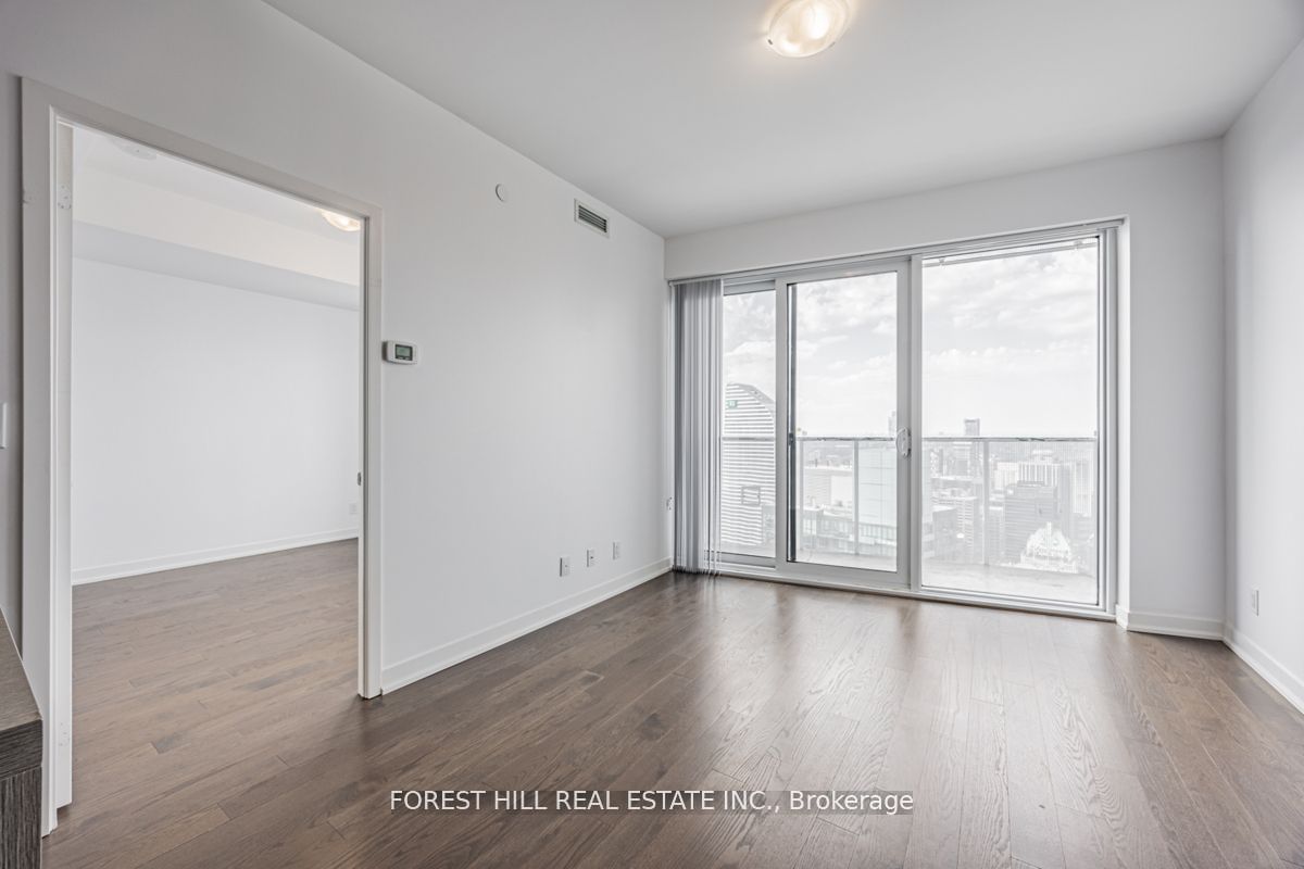 Condo for sale at 6403-100 Harbour Street, Toronto, Waterfront Communities C1, M5J 0B5 - MLS: C11942329