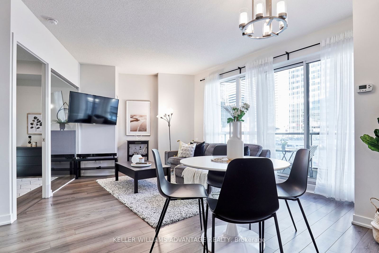 Condo for sale at 515-60 Berwick Avenue, Toronto, Yonge-Eglinton, M5P 0A3 - MLS: C11942410