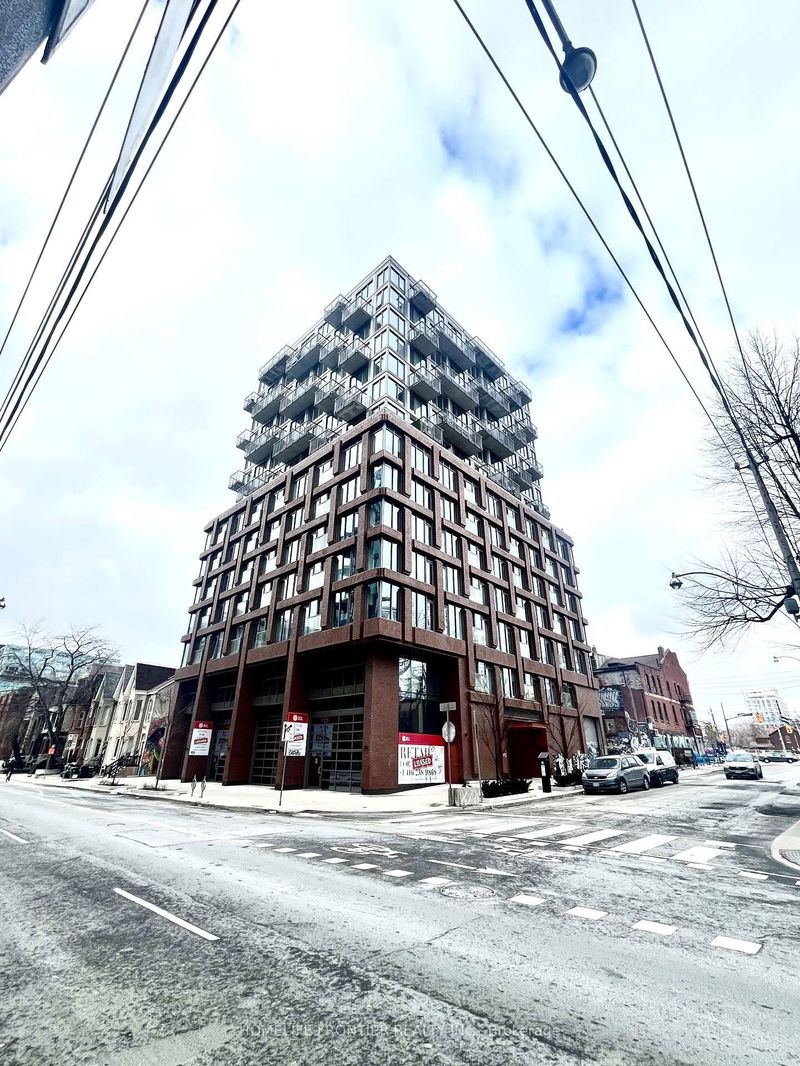 home for lease on 902-2 Augusta Avenue