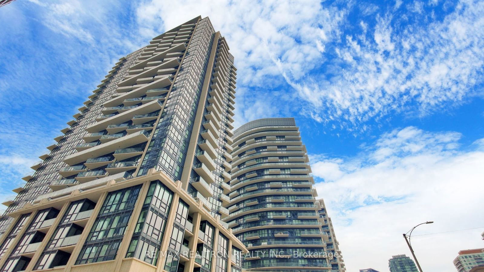 Condo for sale at 1102-49 East Liberty Street, Toronto, Niagara, M6K 1A6 - MLS: C11942572