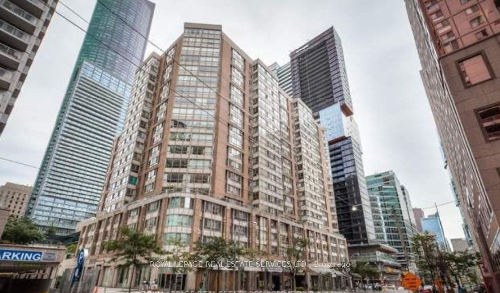 Condo for sale at 1002-717 Bay Street, Toronto, Bay Street Corridor, M5G 2J9 - MLS: C11942766