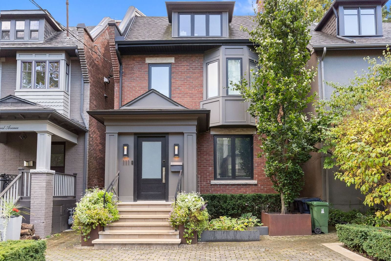 Detached House sold at 111 Balmoral Avenue, Toronto, Yonge-St. Clair, M4V 1J5 - MLS: C11942821