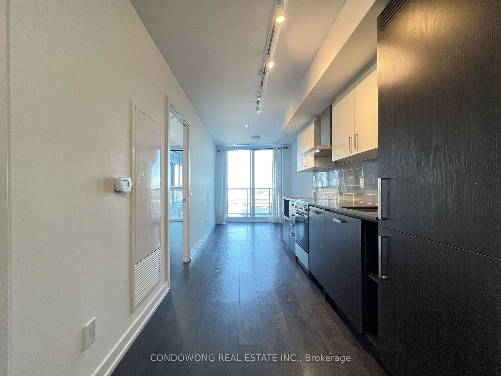 Condo for lease at 717-125 Redpath Avenue, Toronto, Mount Pleasant West, M4S 0B5 - MLS: C11942971