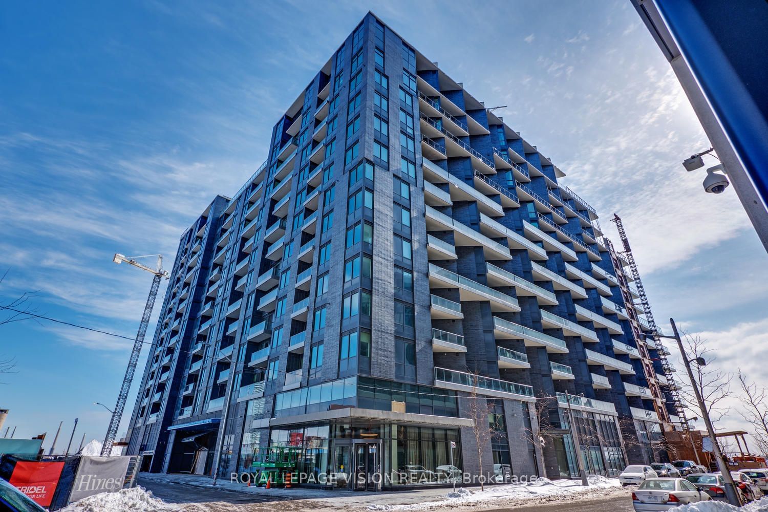 Condo for lease at 302-1 Edgewater Drive, Toronto, Waterfront Communities C8, M5A 1B9 - MLS: C11943034