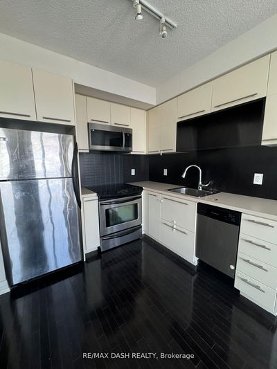Unit 2701 — 25 Carlton St, Toronto - Church-Yonge Corridor image-0-1