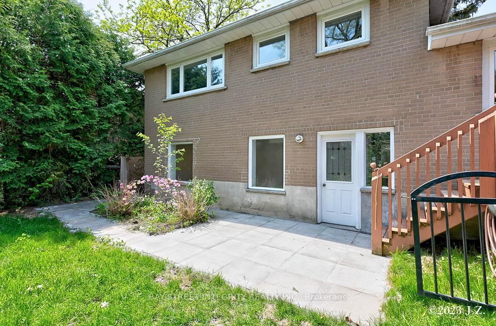 Detached House for lease at Lower-27 Heathview Avenue, Toronto, Bayview Village, M2K 2C2 - MLS: C11943078