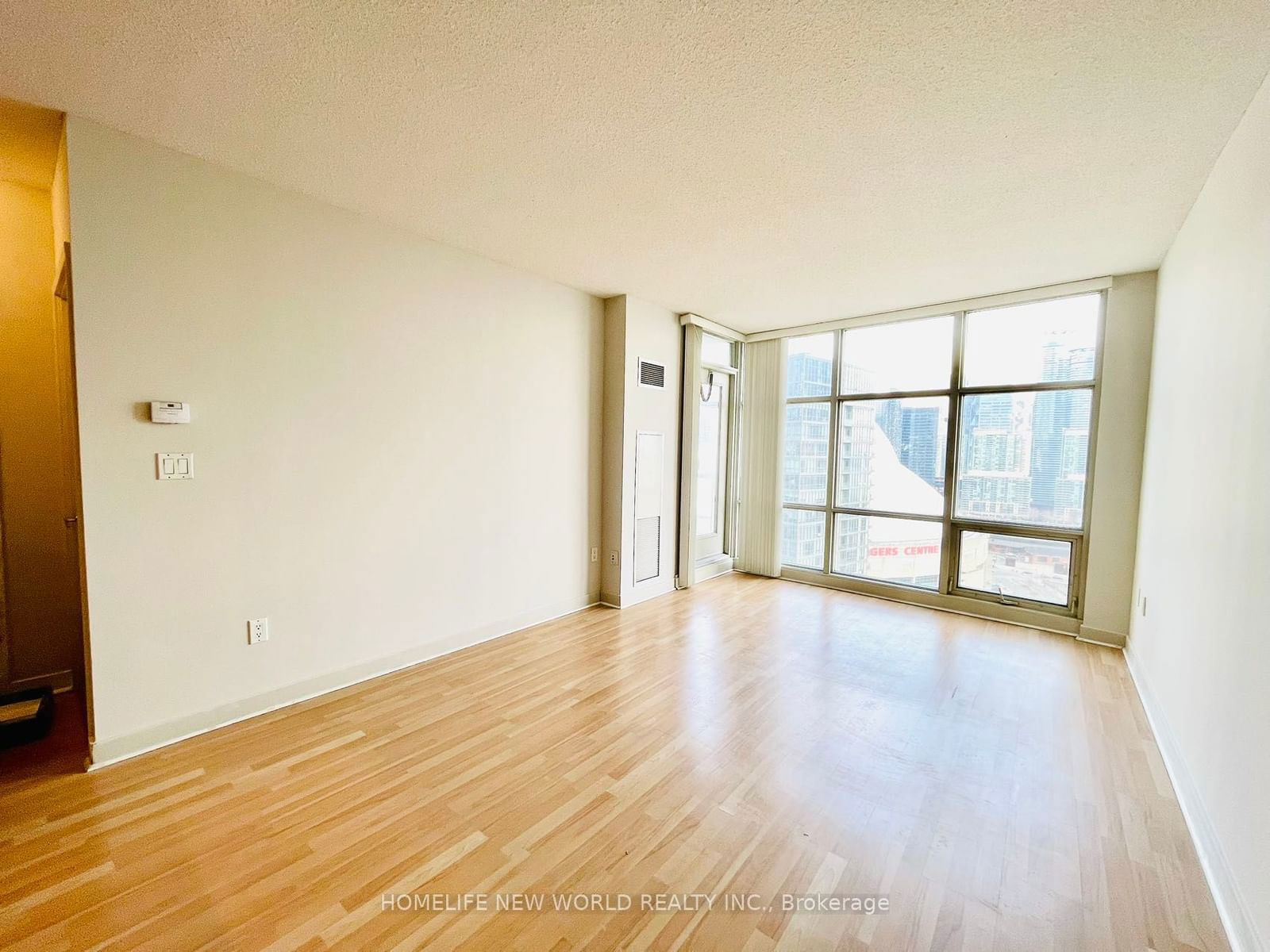 Condo for lease at 2807-35 Mariner Terrace, Toronto, Waterfront Communities C1, M5V 3V9 - MLS: C11943130