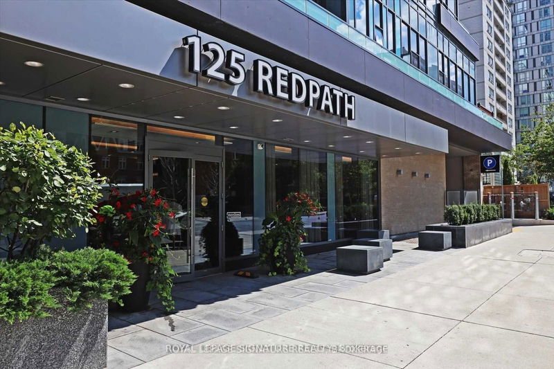 home for lease on 2601-125 Redpath Avenue