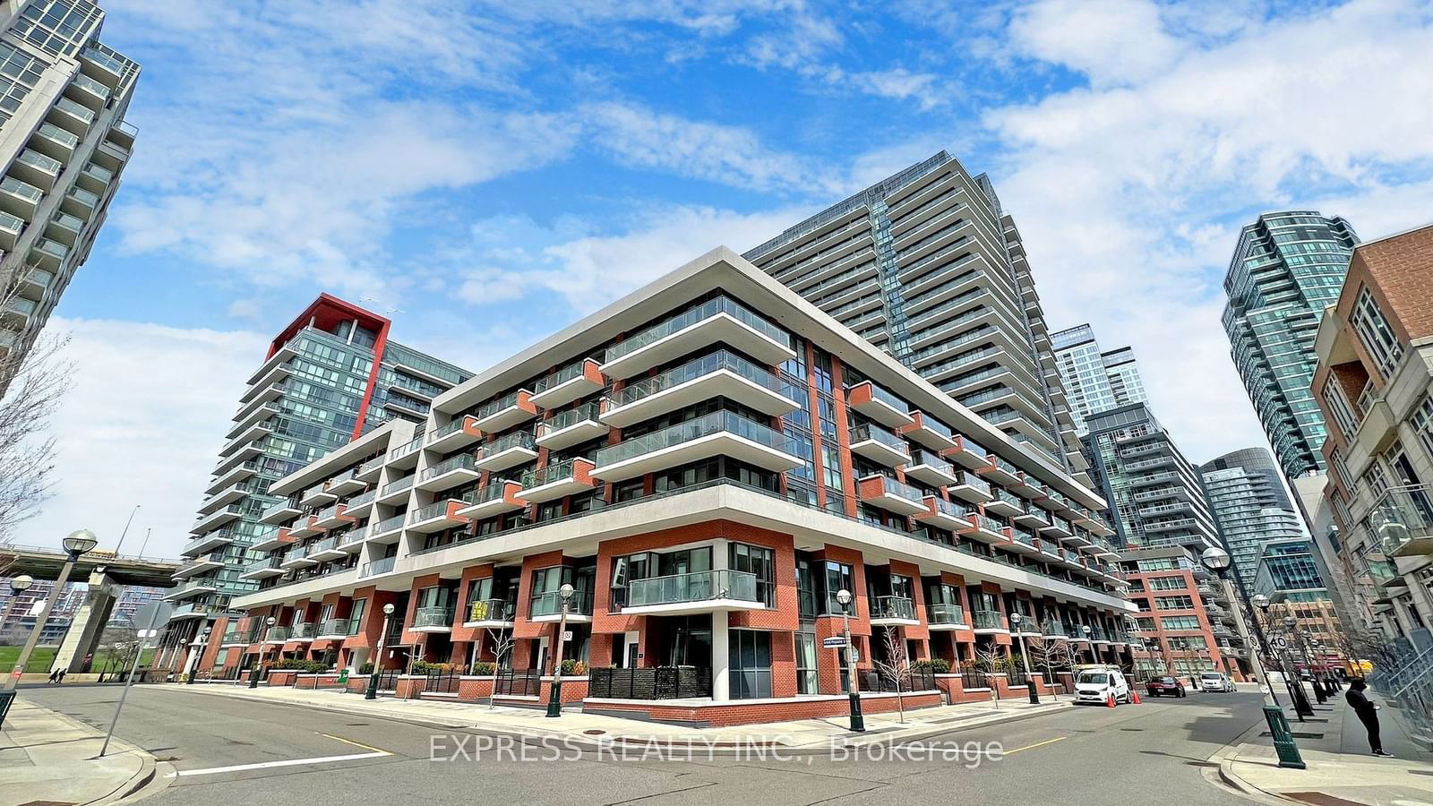 Condo for sale at 726-38 Iannnuzzi Street, Toronto, Niagara, M5V 0S2 - MLS: C11943495