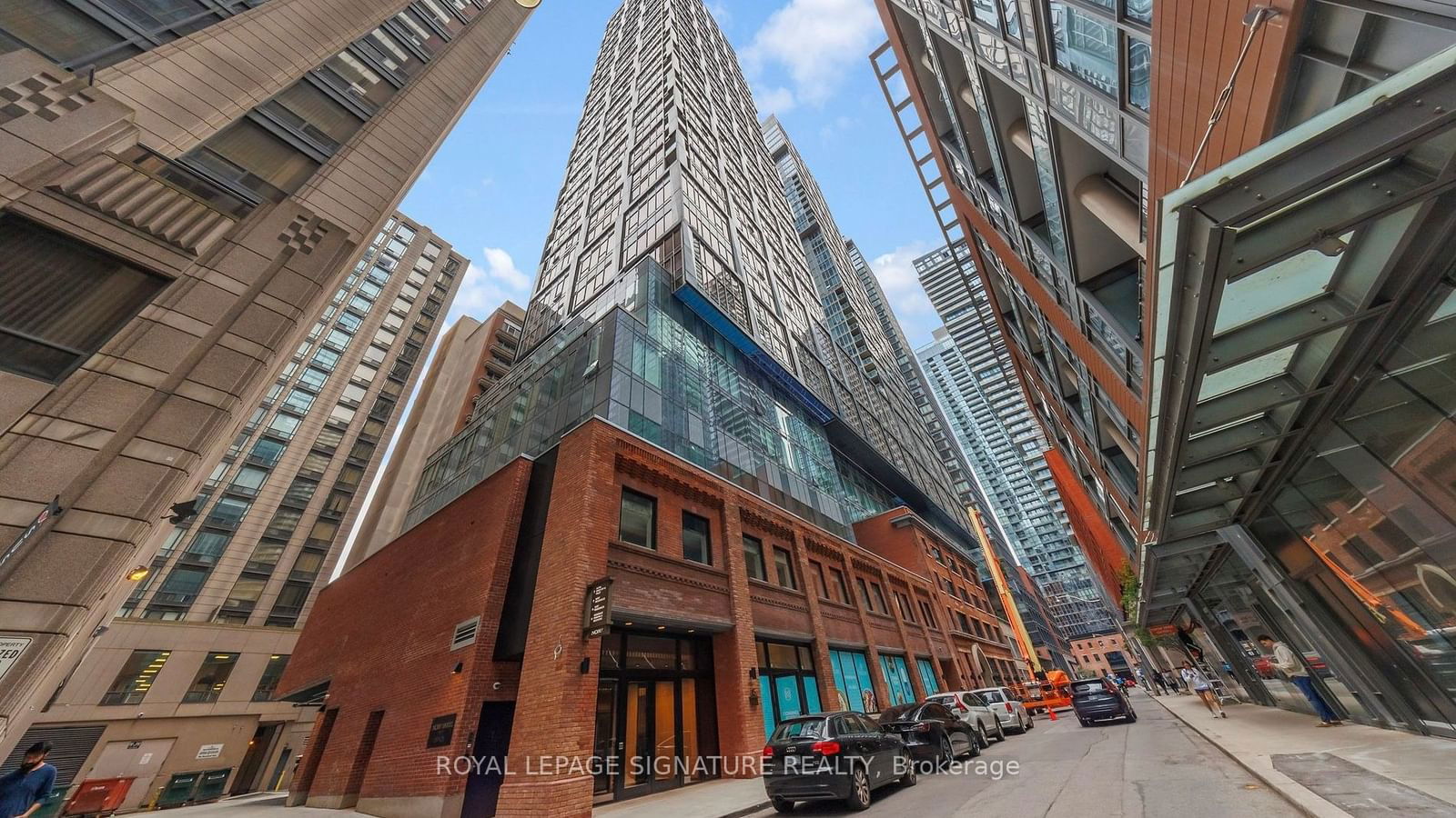 Condo for lease at 4104-15 Mercer Street, Toronto, Waterfront Communities C1, M5V 0T8 - MLS: C11943542