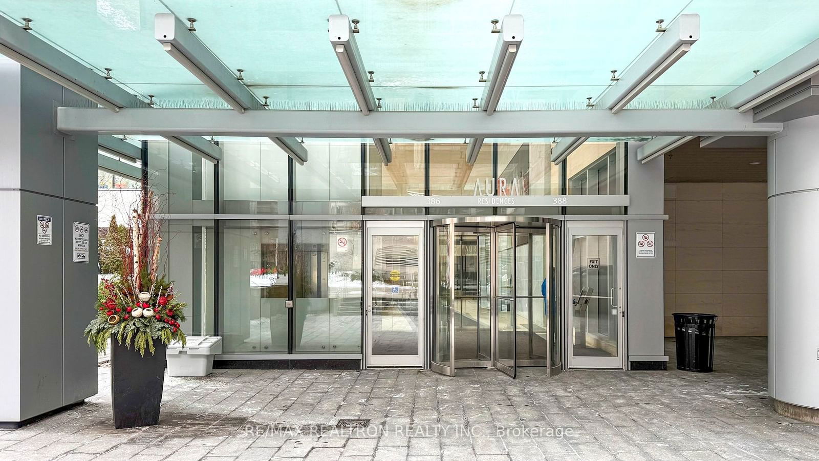 Condo for sale at 1104-386 YONGE ST Street, Toronto, Bay Street Corridor, M5B 0A5 - MLS: C11943589