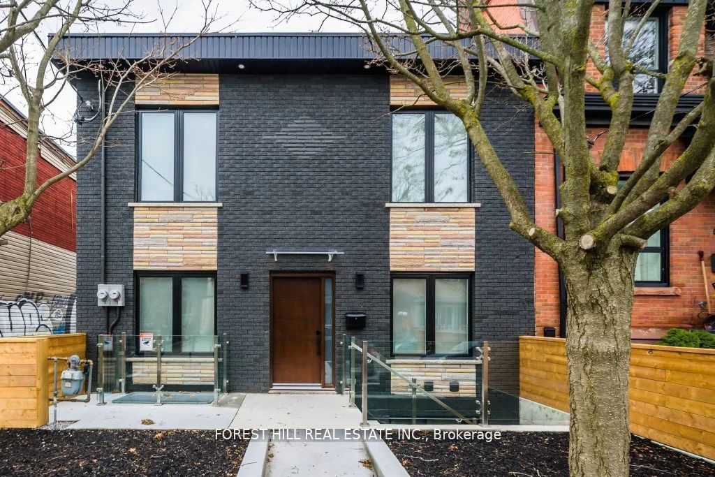 Semi-Detached House leased at Lower-63 Argyle Street, Toronto, Trinity-Bellwoods, M6J 1N8 - MLS: C11943621