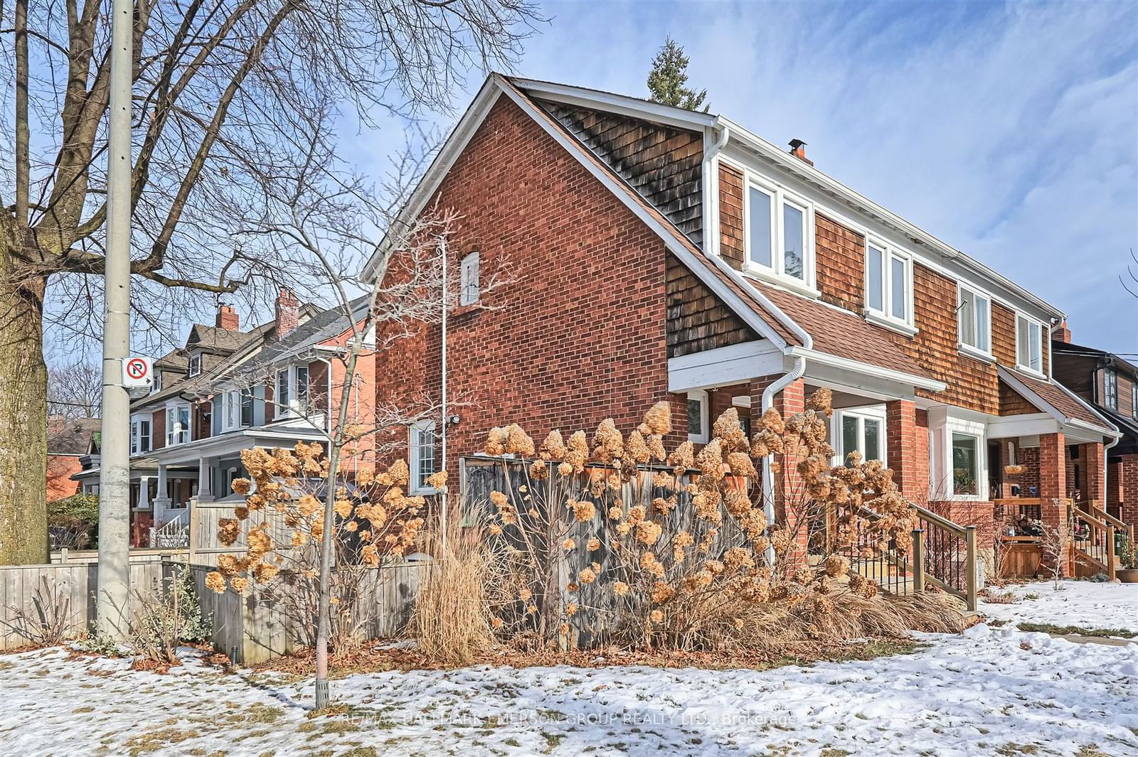 Semi-Detached House sold at 158 Roslin Avenue, Toronto, Lawrence Park North, M4N 1Z6 - MLS: C11944202