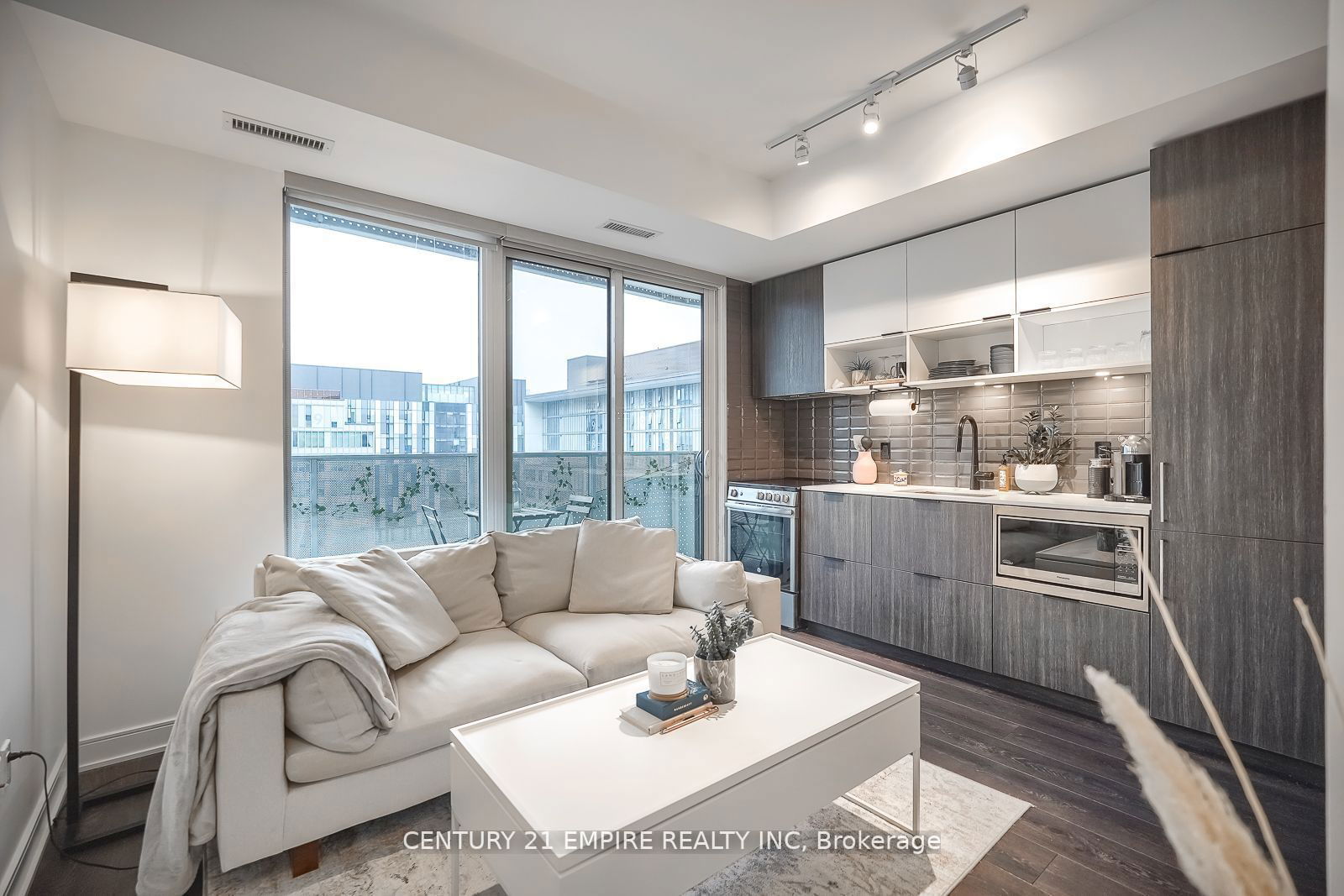 Condo for sale at 812-60 Tannery Road, Toronto, Waterfront Communities C8, M5A 0S8 - MLS: C11944204