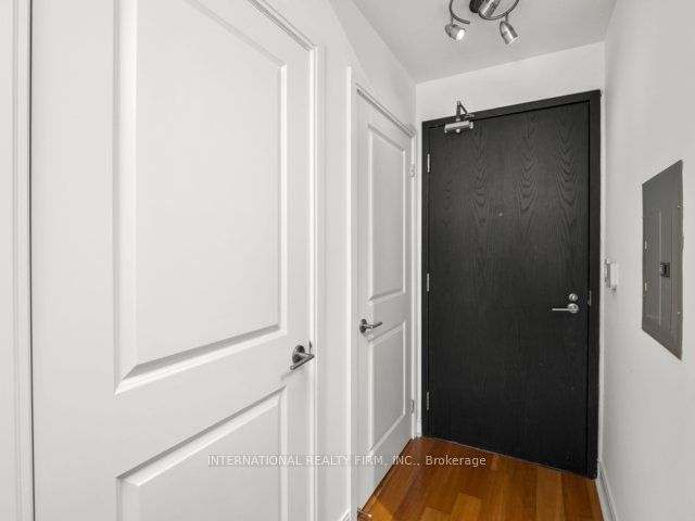 Condo for lease at 101-21 Scollard Street, Toronto, Annex, M5R 1G1 - MLS: C11944306