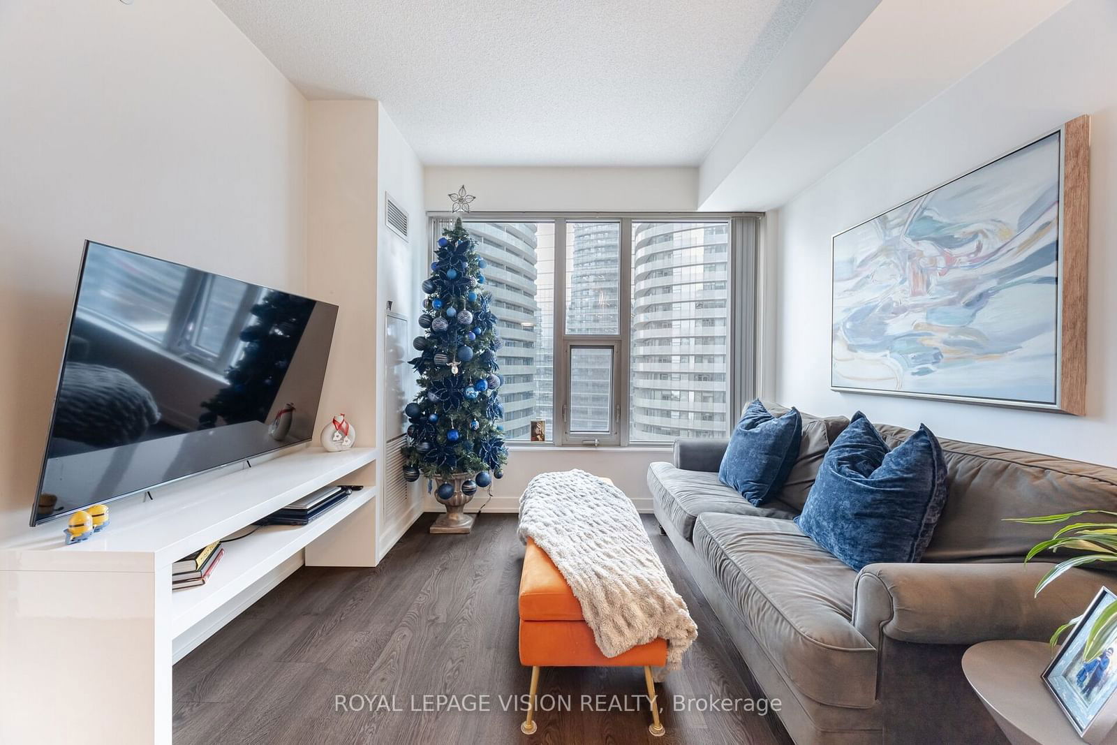 Condo for sale at 2401-10 York Street, Toronto, Waterfront Communities C1, M5J 0E1 - MLS: C11944629