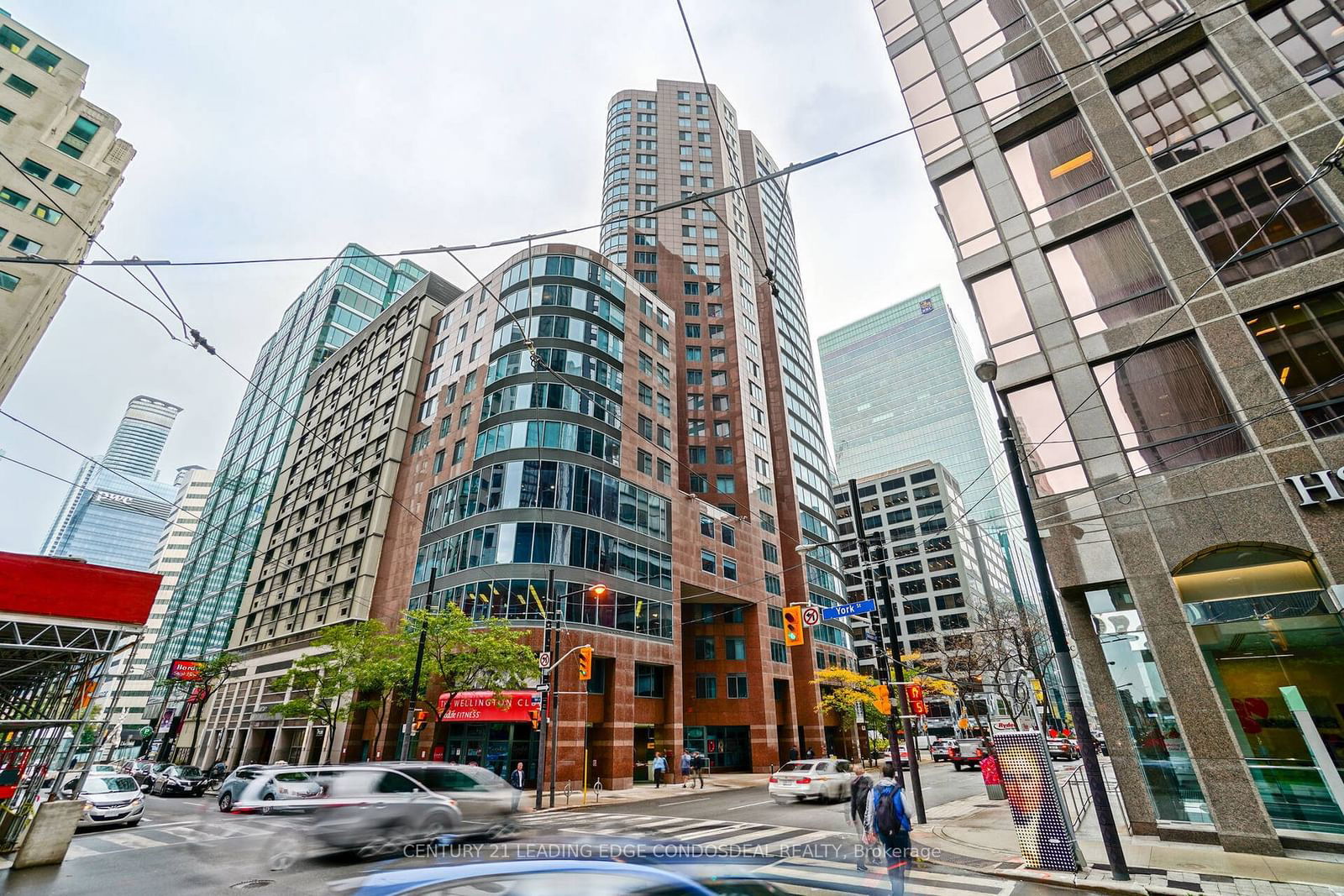 Condo for sale at 1905-33 University Avenue, Toronto, Bay Street Corridor, M5J 2S7 - MLS: C11944658