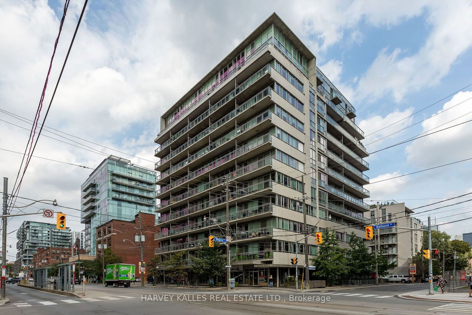 Condo for lease at 709-38 Niagara Street, Toronto, Waterfront Communities C1, M5V 3X1 - MLS: C11944697