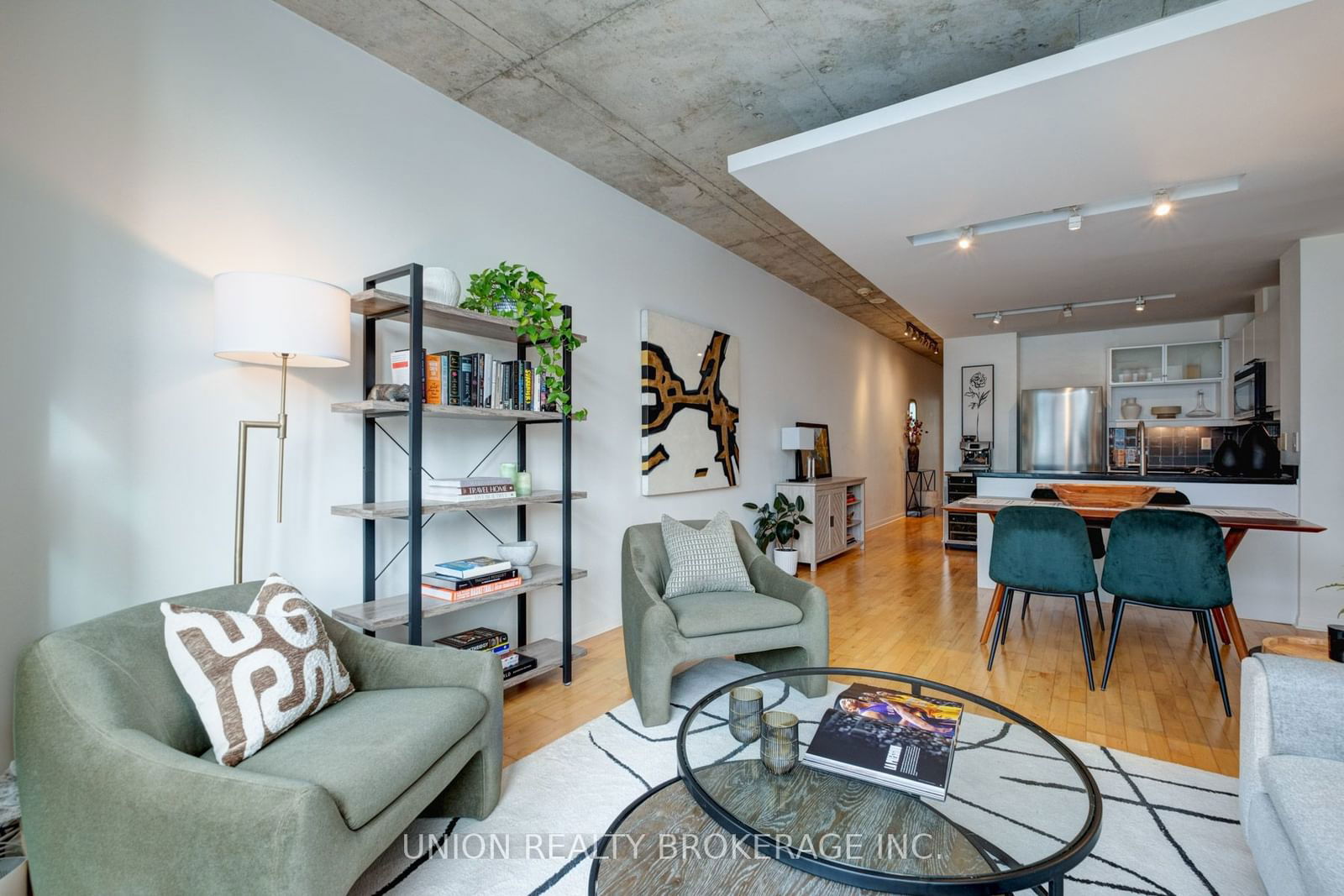 Condo for sale at 1012-333 Adelaide Street, Toronto, Moss Park, M5A 4T4 - MLS: C11944877