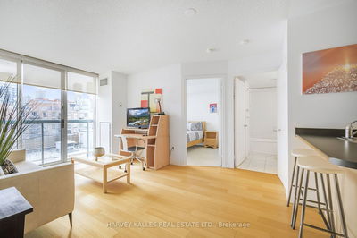 Unit 1009 — 311 Richmond St, Toronto - Moss Park image-0-4