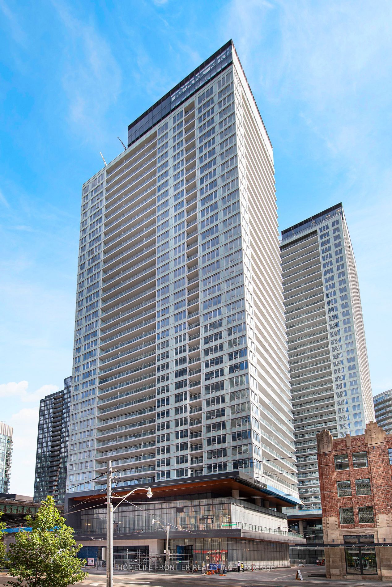 Condo for lease at 1103-19 Bathurst Street, Toronto, Waterfront Communities C1, M5V 0N2 - MLS: C11945252