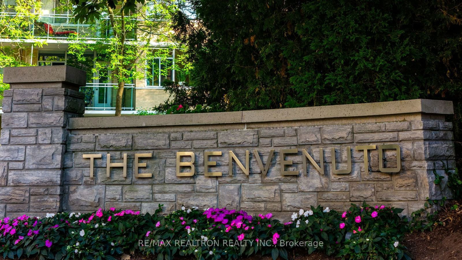 Condo for sale at 224-1 Benvenuto Place, Toronto, Casa Loma, M4V 2L1 - MLS: C11946032