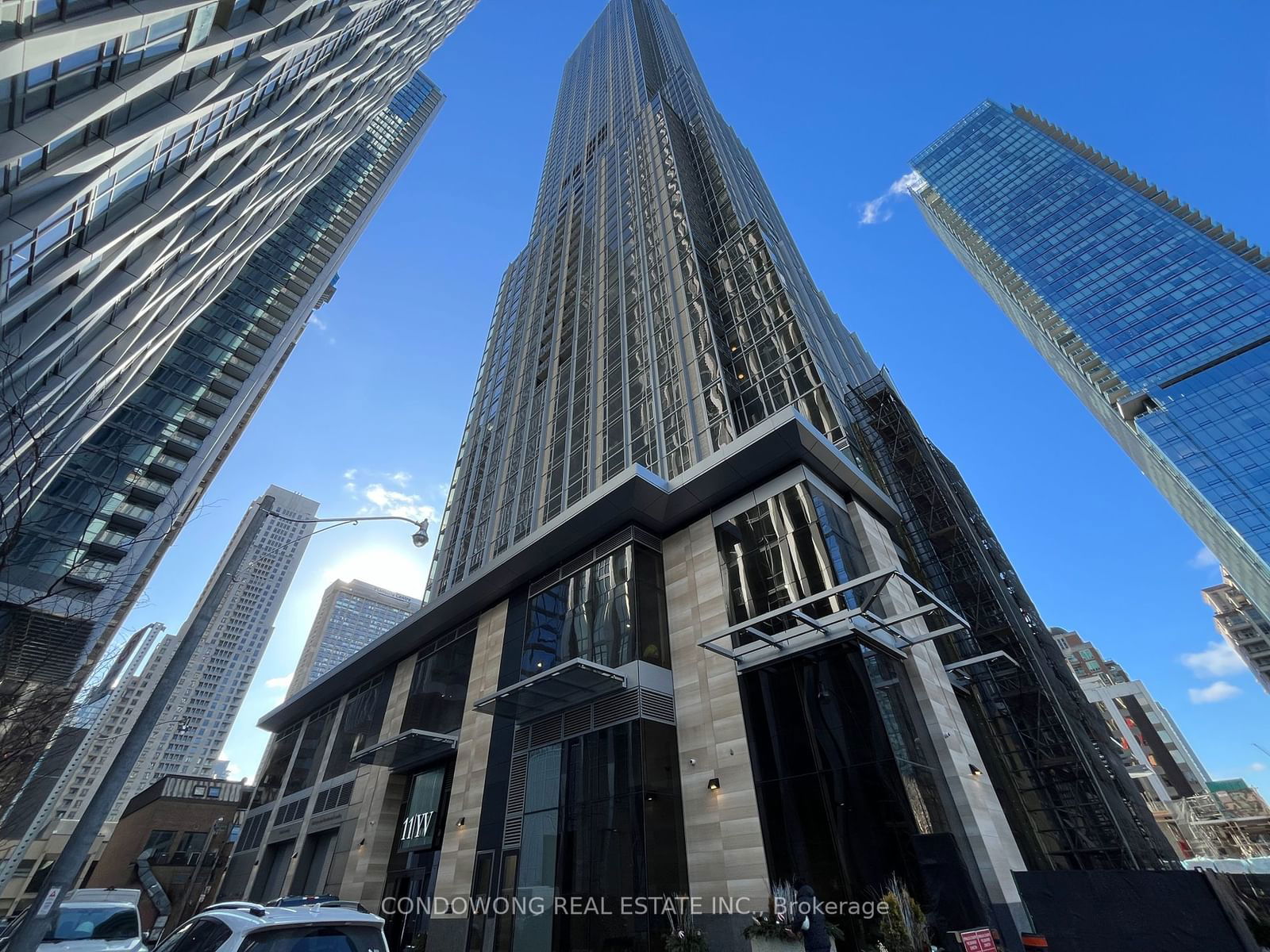 Condo for lease at 1107-11 Yorkville Avenue, Toronto, Annex, M4W 0B7 - MLS: C11946170