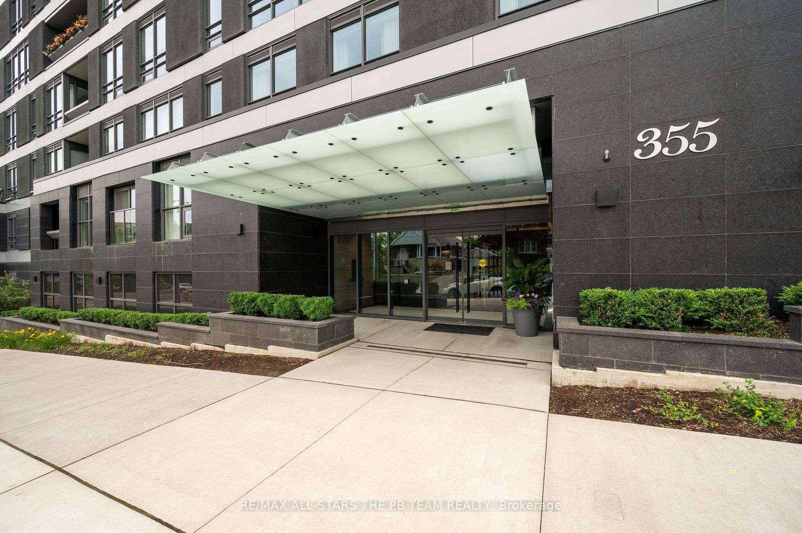 Condo for sale at 506-355 Bedford Park Avenue, Toronto, Bedford Park-Nortown, M5M 0A5 - MLS: C11946337