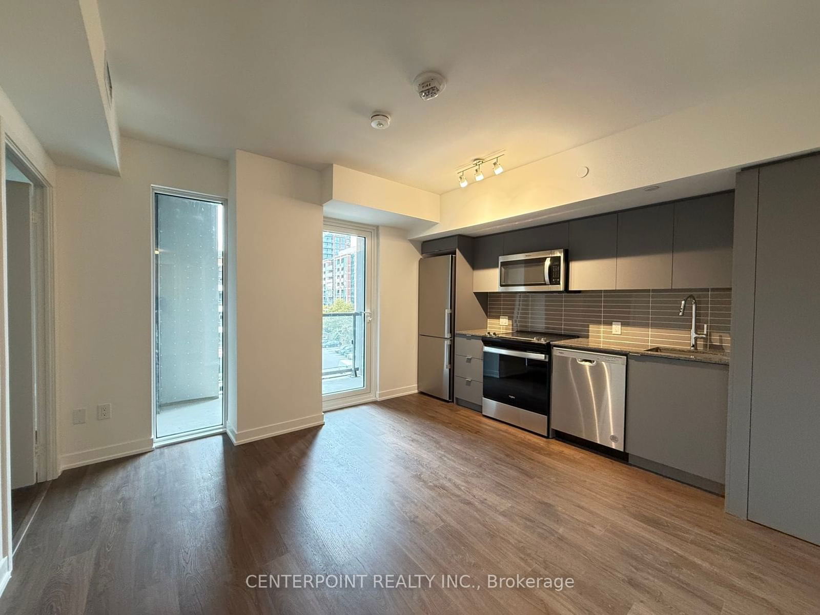 Condo for lease at 440-500 Wilson Avenue, Toronto, Clanton Park, M3H 0E5 - MLS: C11946512